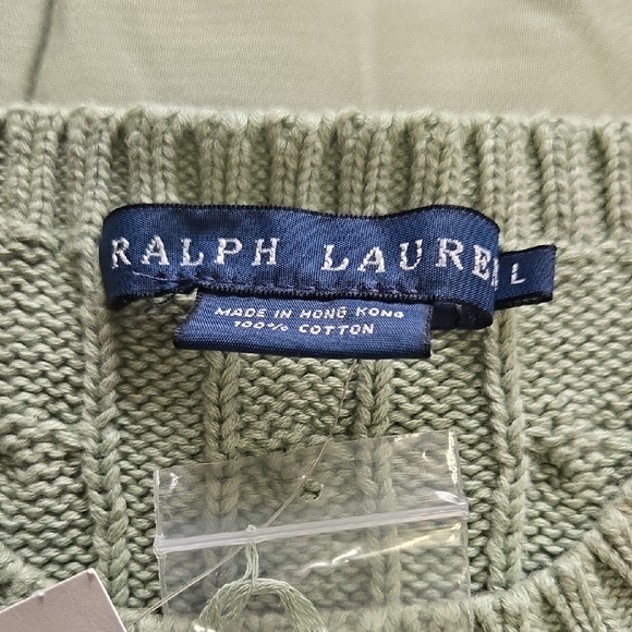 Ralph Lauren Ladies Cable Knit Sweater - Picture 2 of 3